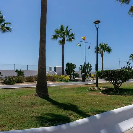 En Primera Linea De Playa * Malaga